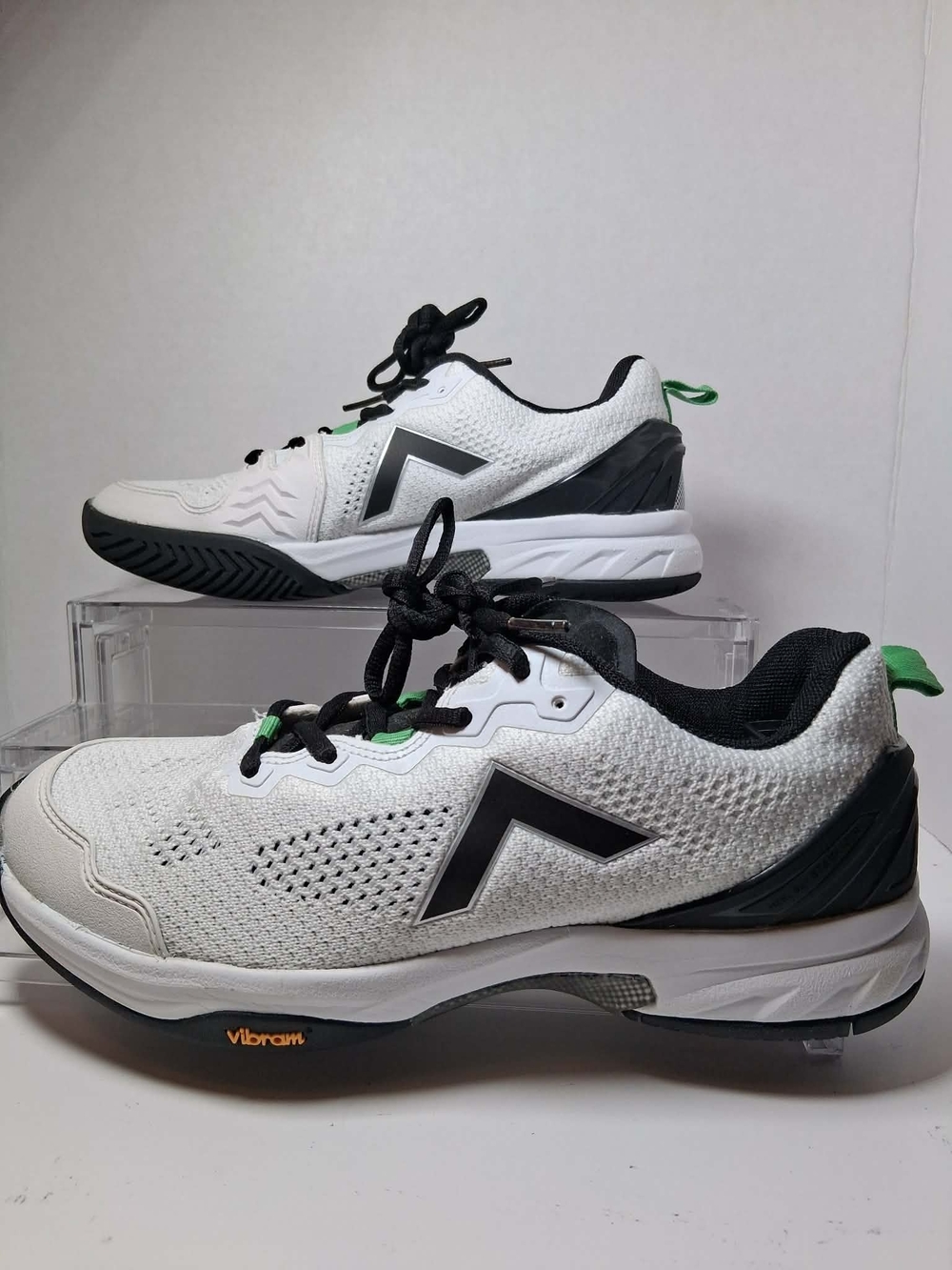 Tyrol Velocity V Low Top Mesh Lace-Up White Black Green, Sz:10 Women's